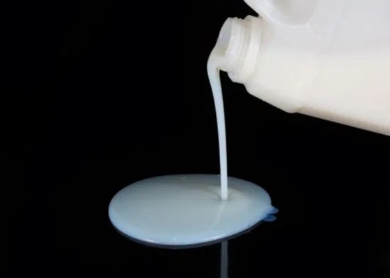 Low VOC Non Toxic Waterproof Floor Coat Emulsion Easy To Use Anionic Ionic Type